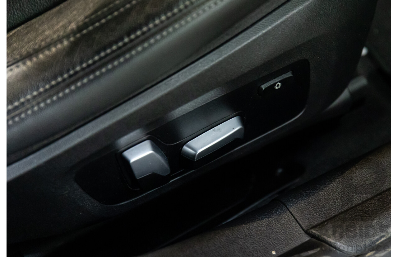 11/2019 BMW 330i M Sport (RWD) G20 MY19 4d Sedan Dravit Grey Metallic Turbo 2.0L