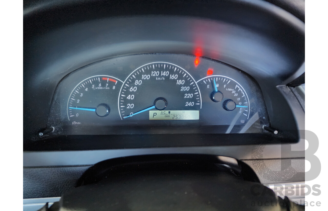 8/2013 Toyota Camry Altise ASV50R 4d Sedan Silver 2.5L