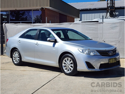 8/2013 Toyota Camry Altise ASV50R 4d Sedan Silver 2.5L