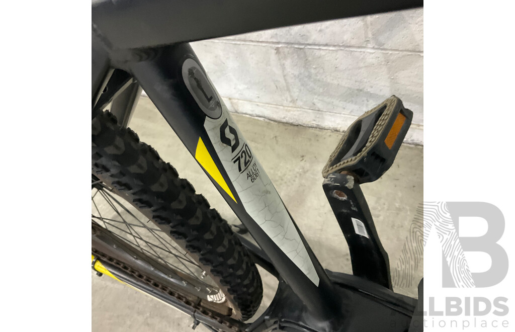 Scott E-Aspect 720 E-Bike ( No Battery , Come with Key) Size L