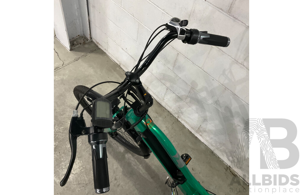 AKEZ  26'' E-bike