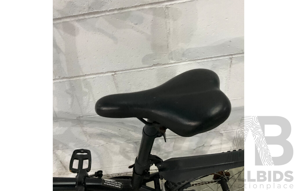 B.twin 20'' Folding Bike & Spectrum Kids Bike & MX30 Kids Bicycle - Lot of 3