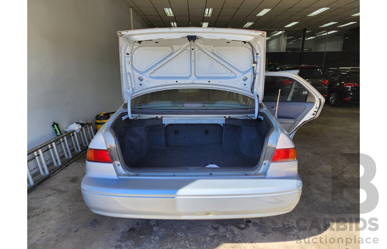 12/1998 Toyota Camry CSi SXV20R 4d Sedan Silver 2.2L