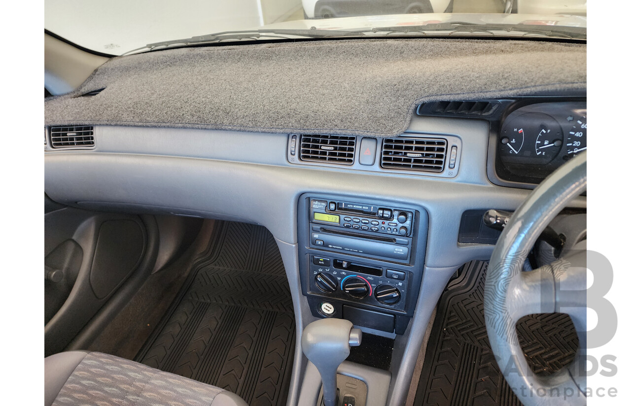 12/1998 Toyota Camry CSi SXV20R 4d Sedan Silver 2.2L