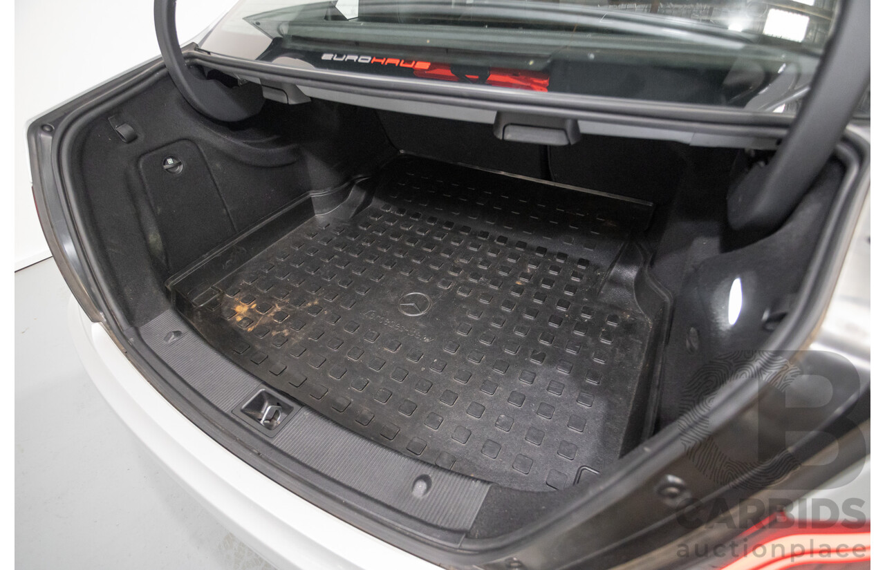 1/2012 Mercedes-Benz C250 Avantgarde BE W204 MY11 4D Sedan Iridium Silver Metallic Turbo 1.8L