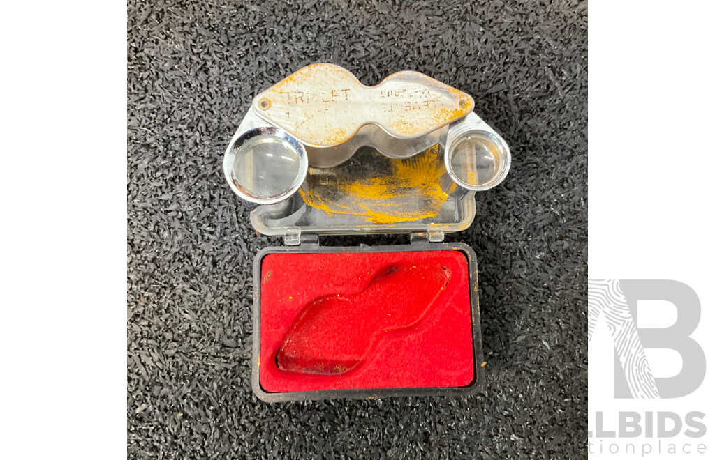 Vintage Style-inspired Decorative Items - Ceramics, Wooden Boxes and Traditional Accessories