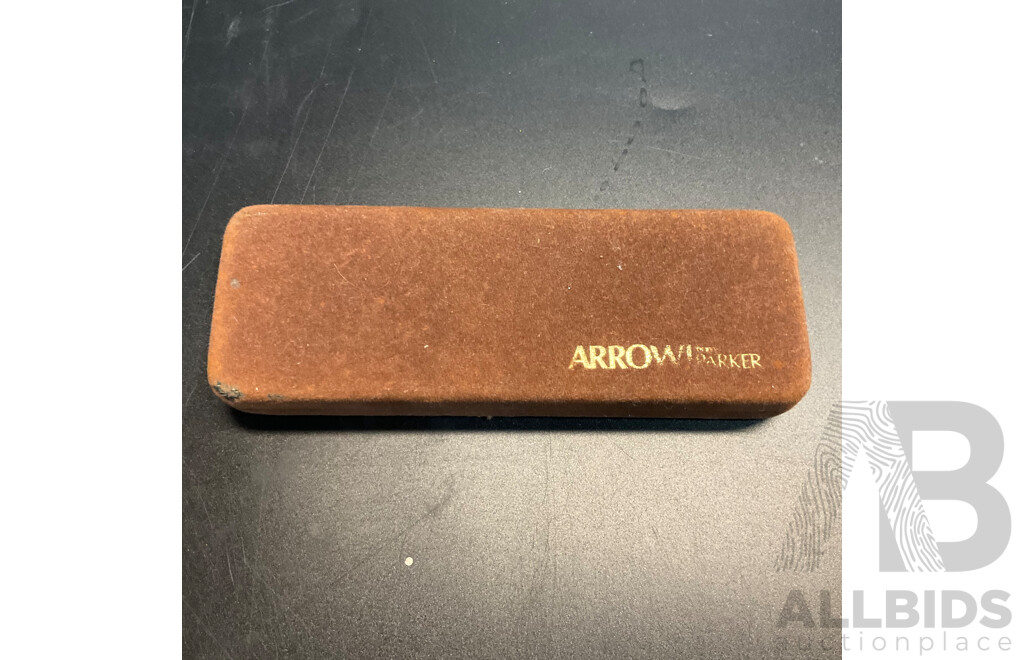 Set of Parker Arrow Ballpoint Pens/Pencils & Assorted Photo Frames and Candy Cane Lane Sign