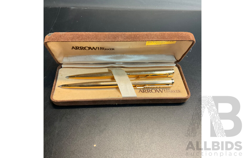 Set of Parker Arrow Ballpoint Pens/Pencils & Assorted Photo Frames and Candy Cane Lane Sign