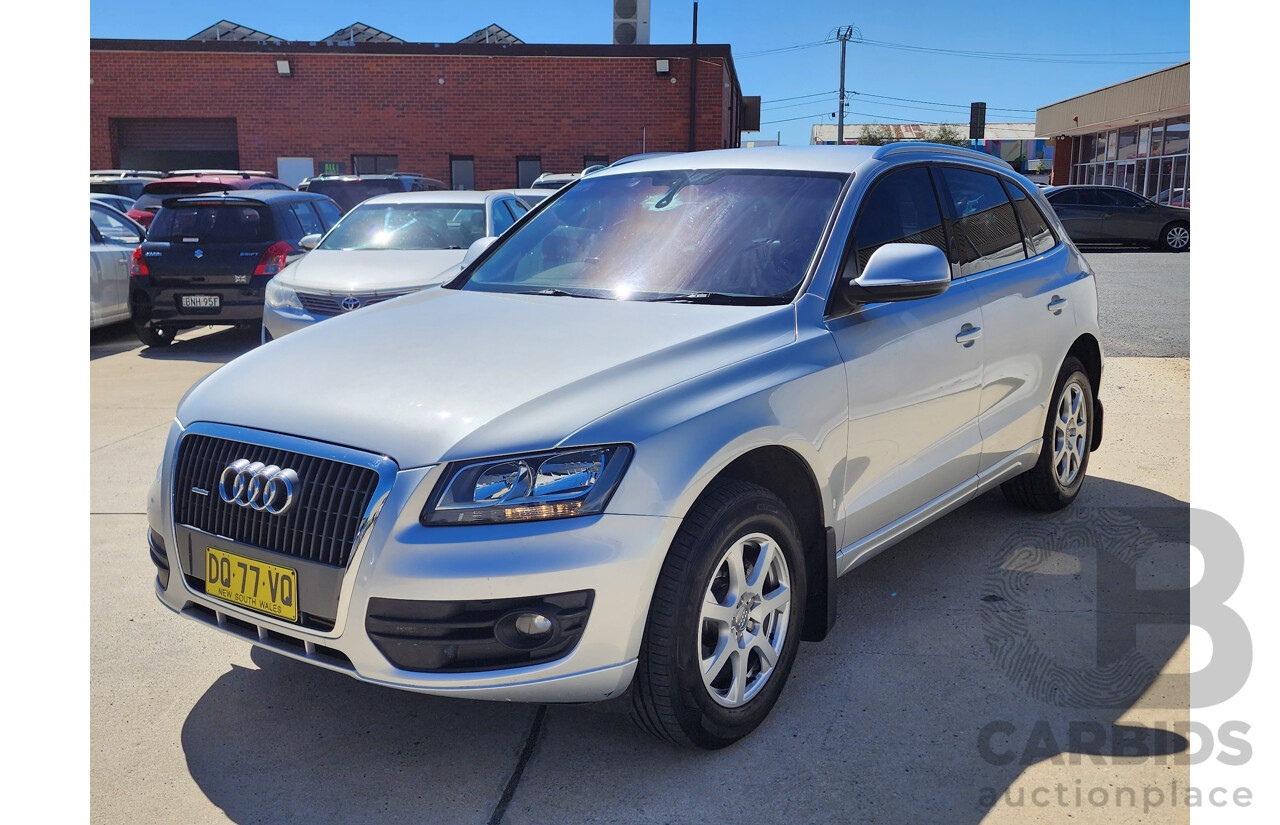 9/2009 Audi Q5 2.0 TDI Quattro 8R 4d Wagon Silver 2.0L