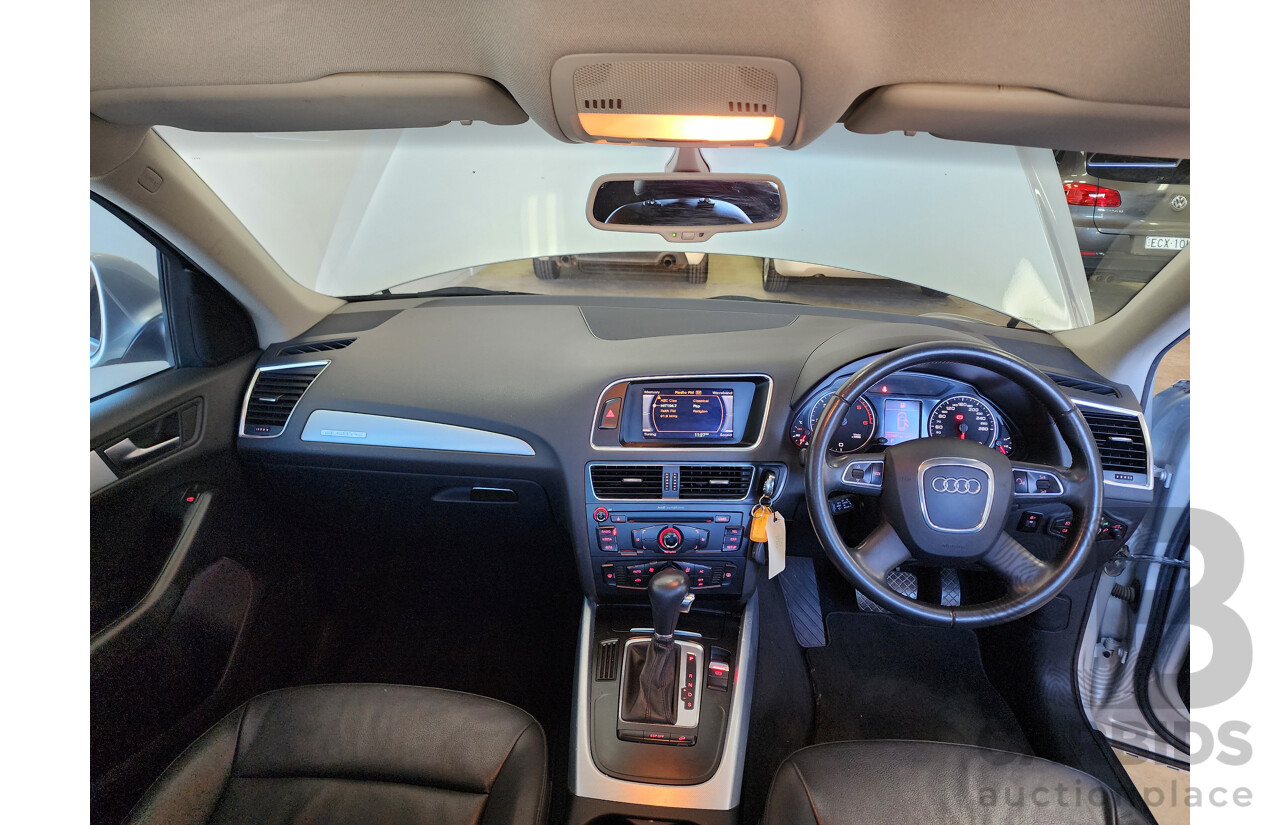 9/2009 Audi Q5 2.0 TDI Quattro 8R 4d Wagon Silver 2.0L