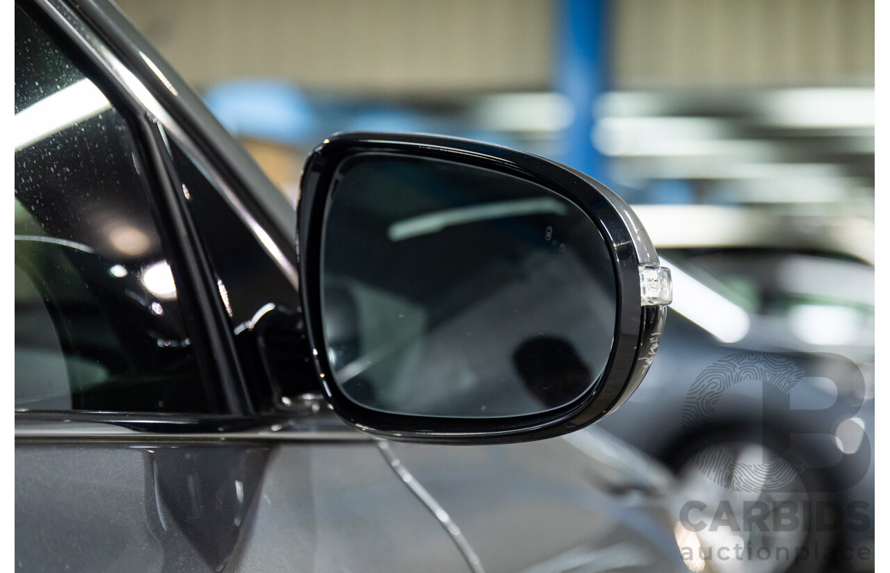 04/2016 Kia Sorento Platinum (AWD) UM MY16 4d Wagon Graphite Steel Metallic Turbo Diesel 2.2L