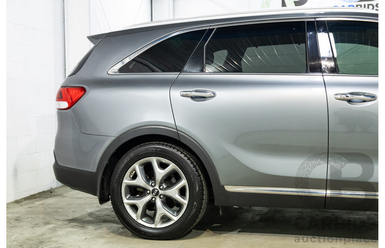 04/2016 Kia Sorento Platinum (AWD) UM MY16 4d Wagon Graphite Steel Metallic Turbo Diesel 2.2L