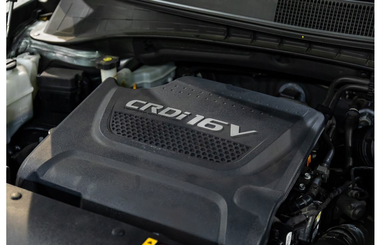 04/2016 Kia Sorento Platinum (AWD) UM MY16 4d Wagon Graphite Steel Metallic Turbo Diesel 2.2L