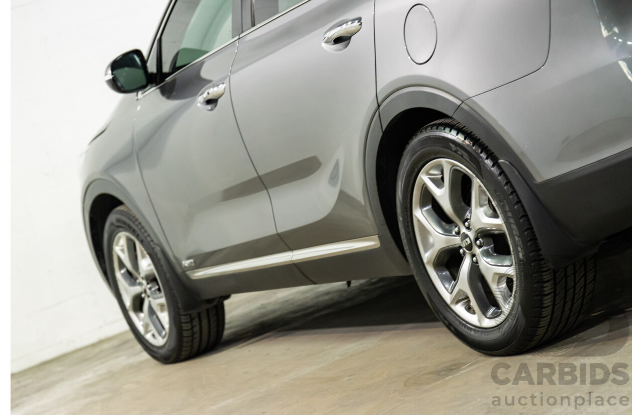 04/2016 Kia Sorento Platinum (AWD) UM MY16 4d Wagon Graphite Steel Metallic Turbo Diesel 2.2L