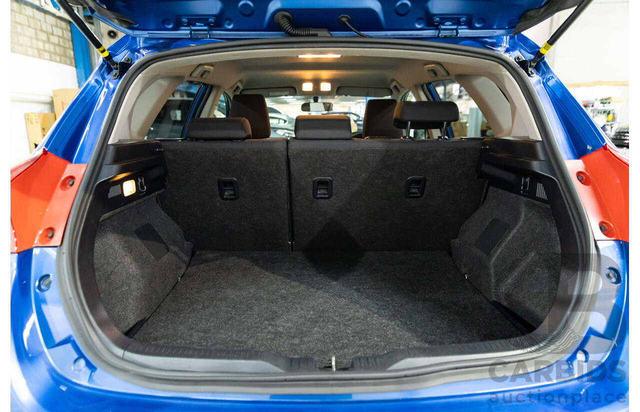 01/2015 Toyota Corolla ASCENT SPORT FWD ZRE182R 5D Hatchback Blue Streak Metallic 1.8L