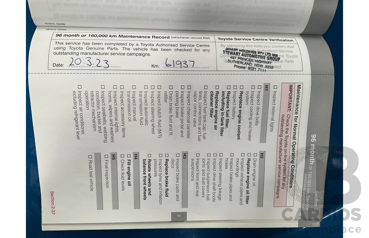 01/2015 Toyota Corolla ASCENT SPORT FWD ZRE182R 5D Hatchback Blue Streak Metallic 1.8L