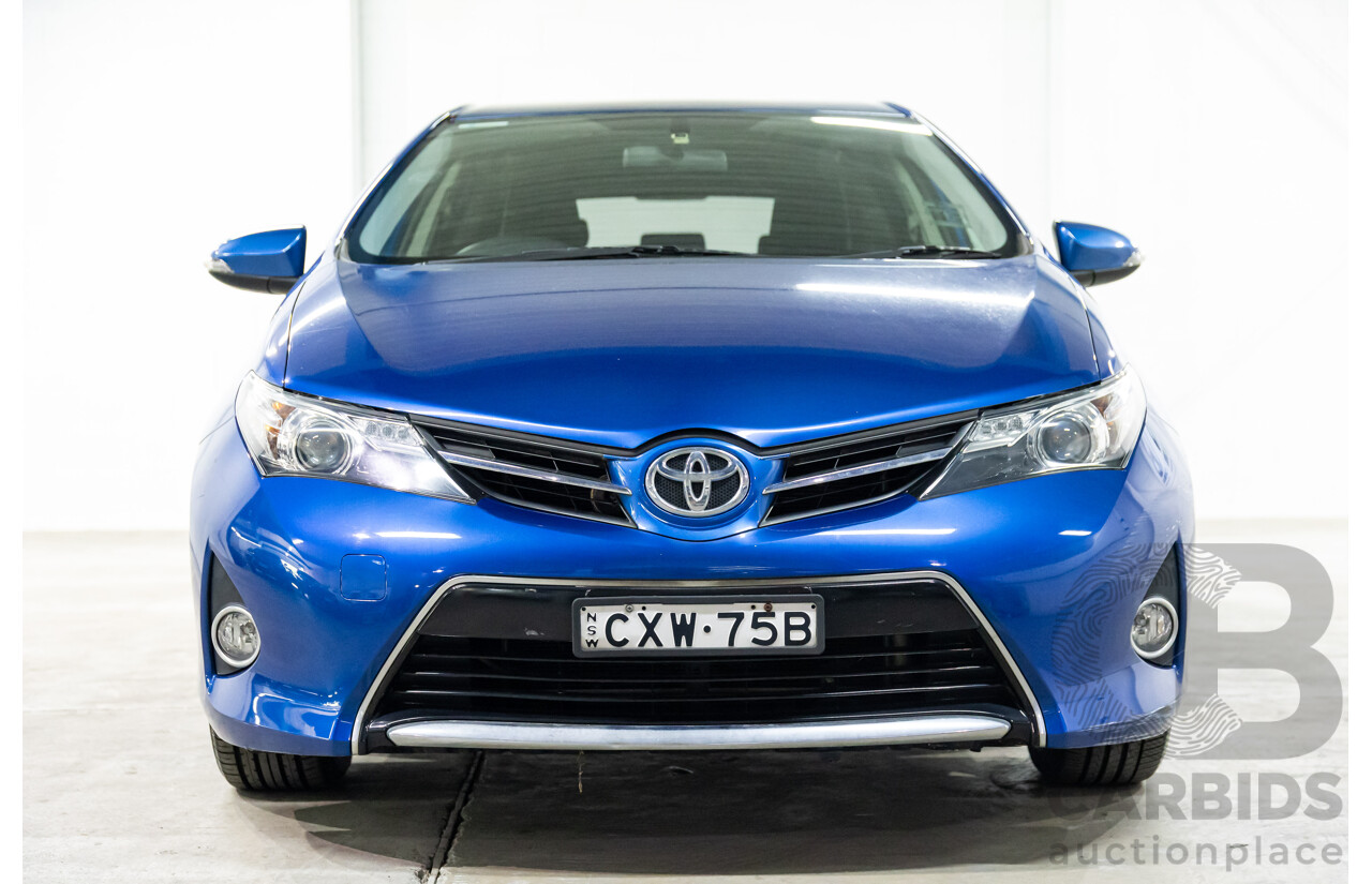 01/2015 Toyota Corolla ASCENT SPORT FWD ZRE182R 5D Hatchback Blue Streak Metallic 1.8L