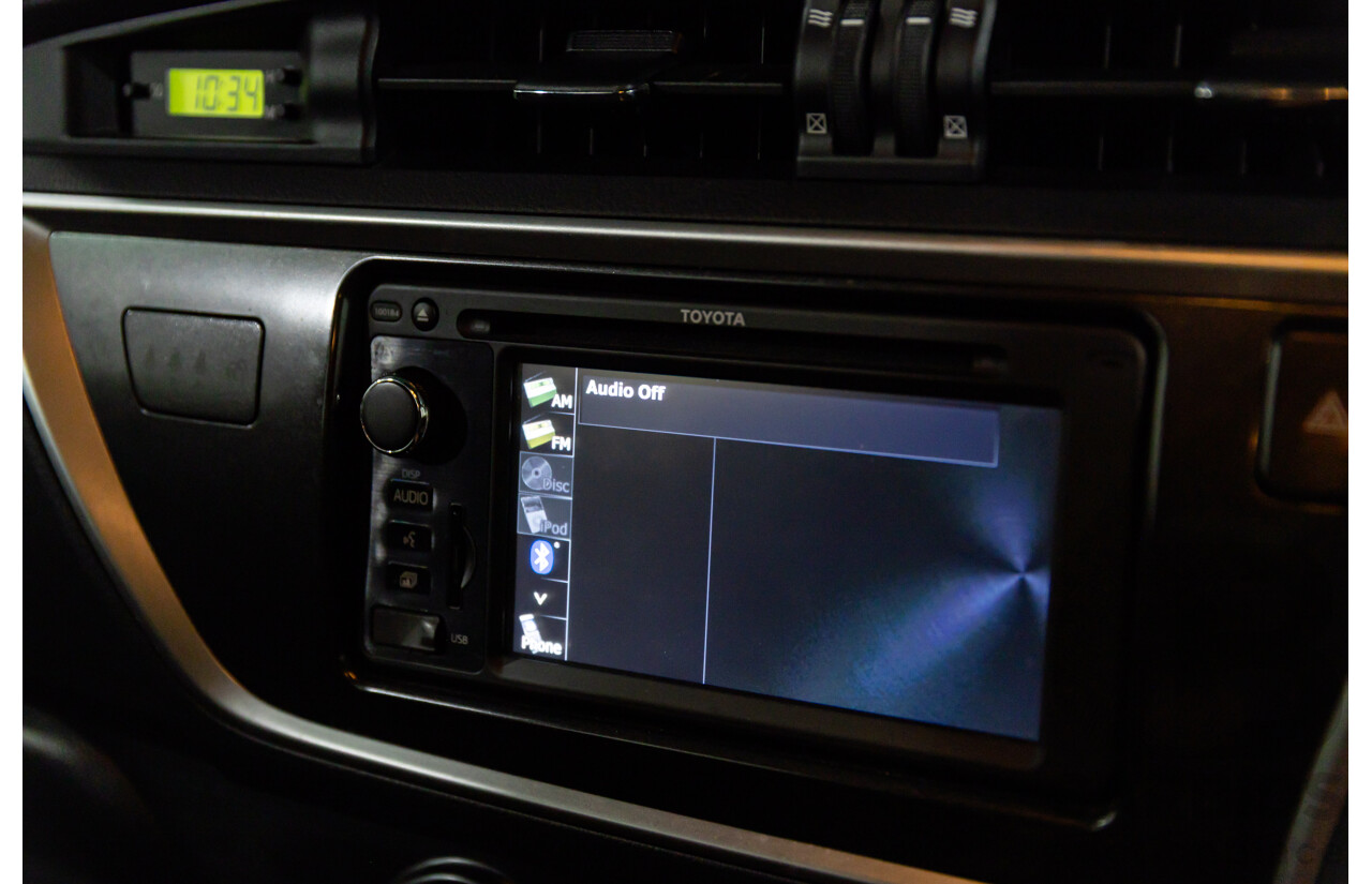 01/2015 Toyota Corolla ASCENT SPORT FWD ZRE182R 5D Hatchback Blue Streak Metallic 1.8L