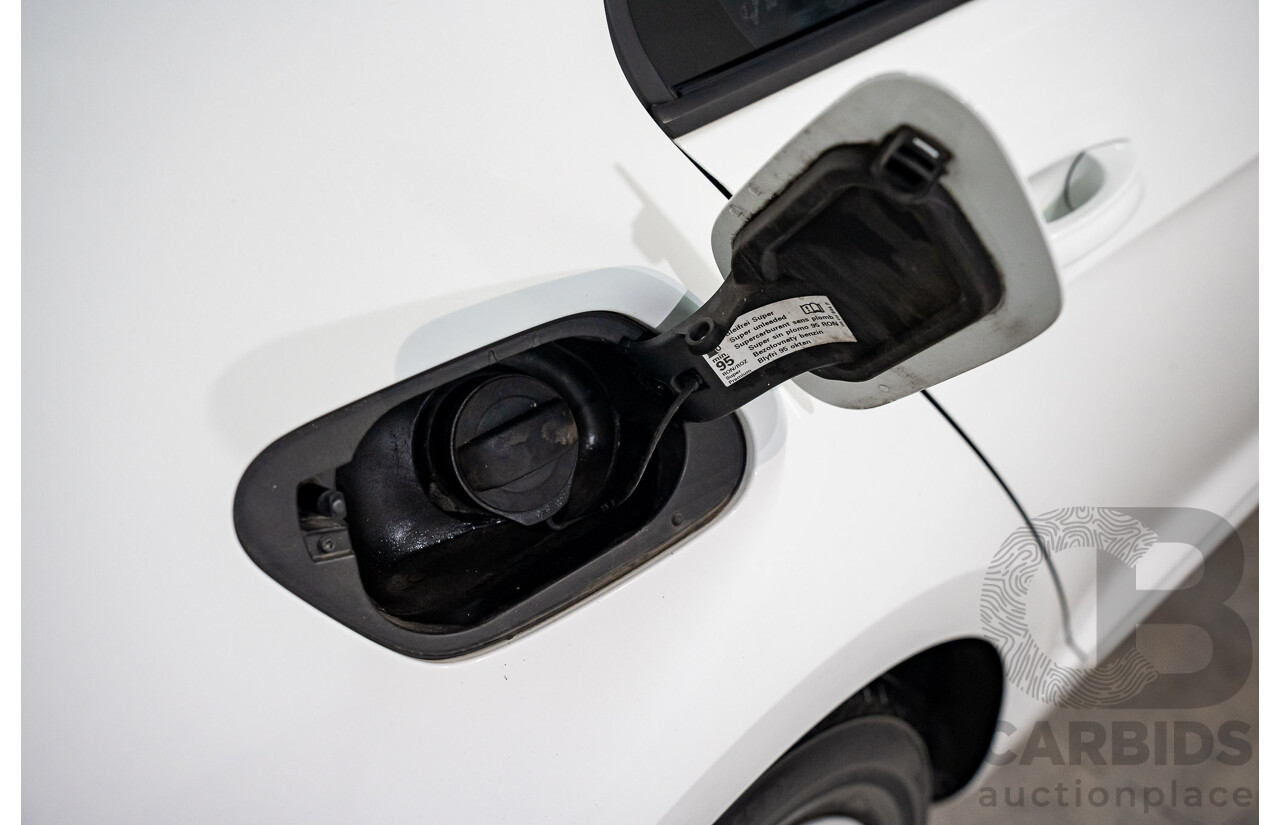 05/2016 Volkswagen Golf 92 TSI (FWD) AU MY16 5d Hatchback Pure White Turbo 1.4L