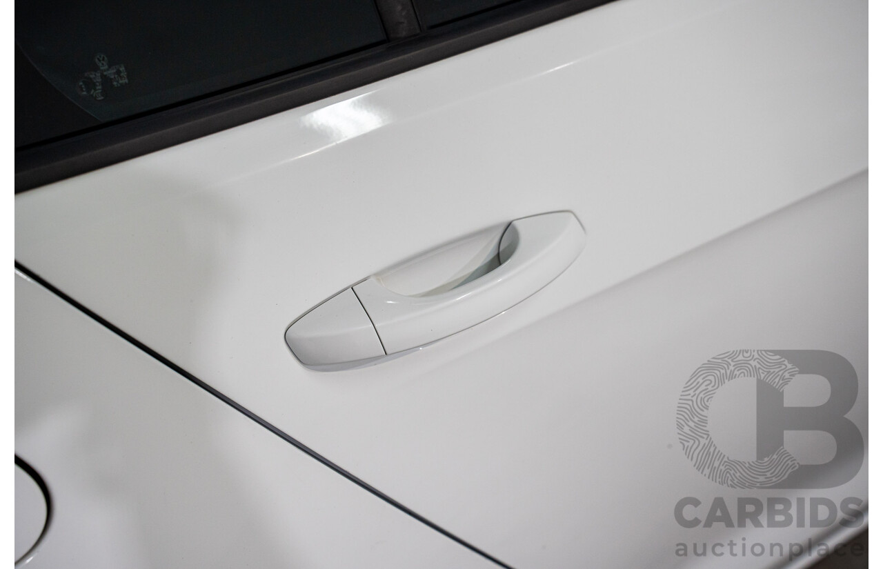 05/2016 Volkswagen Golf 92 TSI (FWD) AU MY16 5d Hatchback Pure White Turbo 1.4L