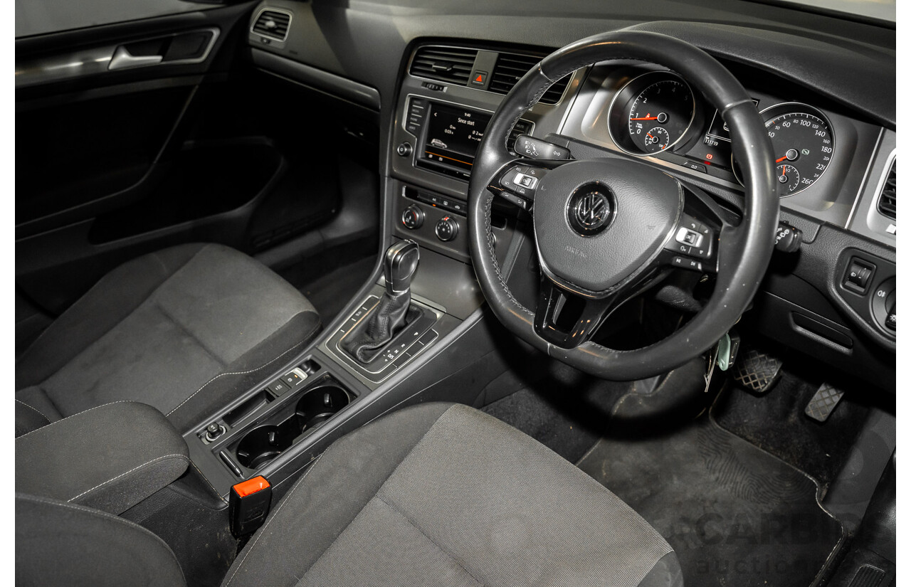 05/2016 Volkswagen Golf 92 TSI (FWD) AU MY16 5d Hatchback Pure White Turbo 1.4L
