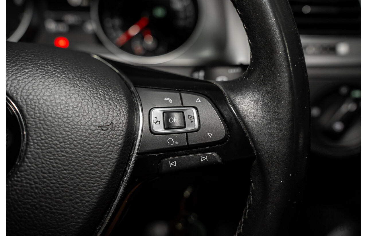 05/2016 Volkswagen Golf 92 TSI (FWD) AU MY16 5d Hatchback Pure White Turbo 1.4L