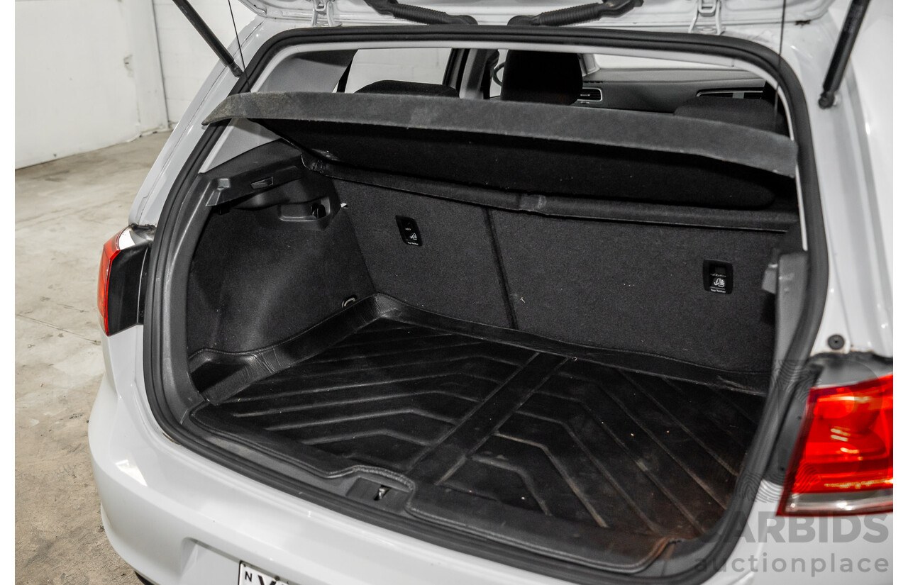 05/2016 Volkswagen Golf 92 TSI (FWD) AU MY16 5d Hatchback Pure White Turbo 1.4L