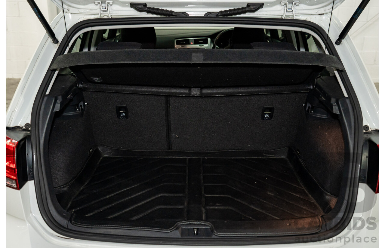 05/2016 Volkswagen Golf 92 TSI (FWD) AU MY16 5d Hatchback Pure White Turbo 1.4L