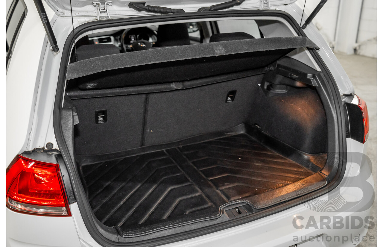 05/2016 Volkswagen Golf 92 TSI (FWD) AU MY16 5d Hatchback Pure White Turbo 1.4L