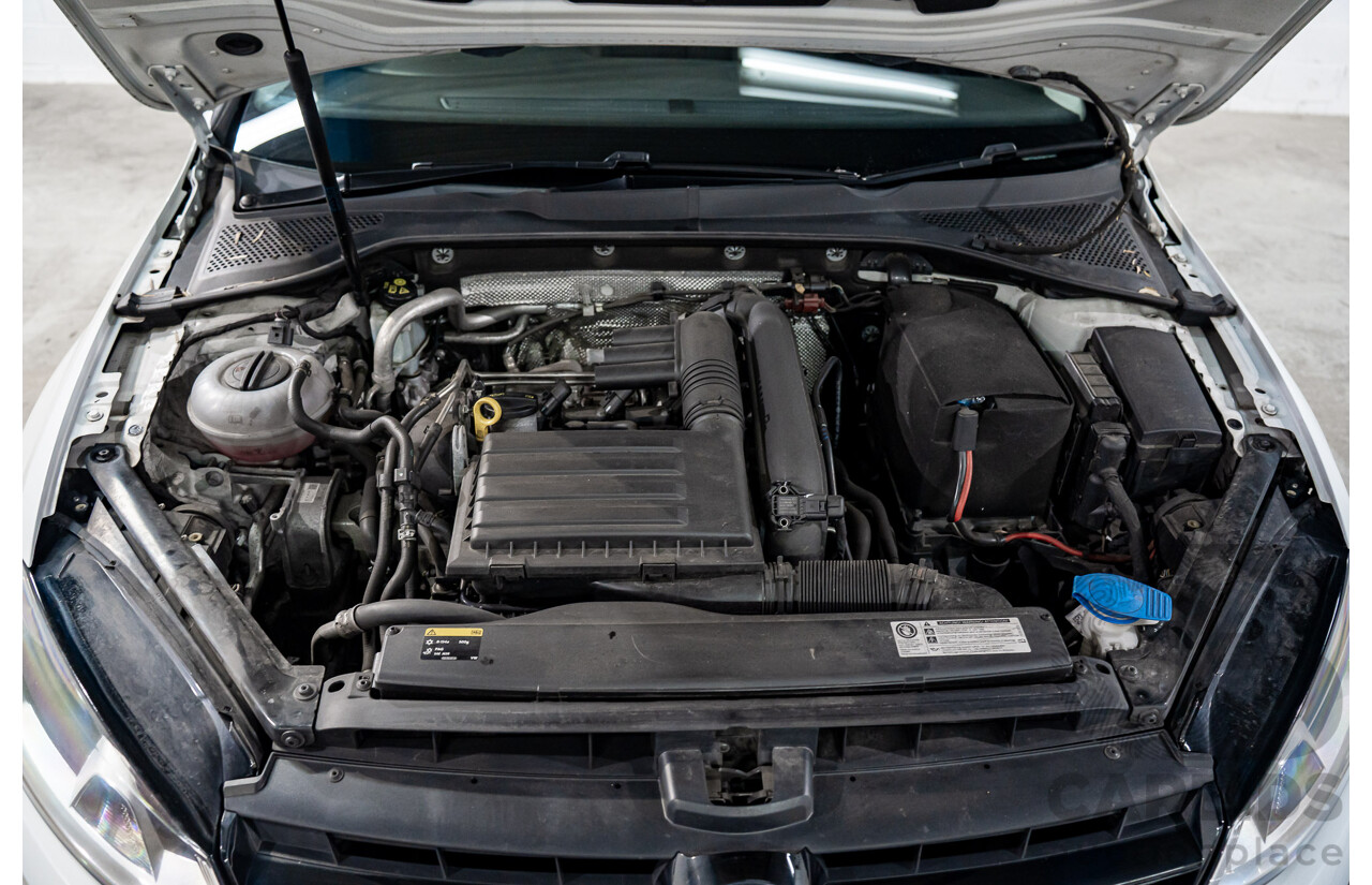 05/2016 Volkswagen Golf 92 TSI (FWD) AU MY16 5d Hatchback Pure White Turbo 1.4L