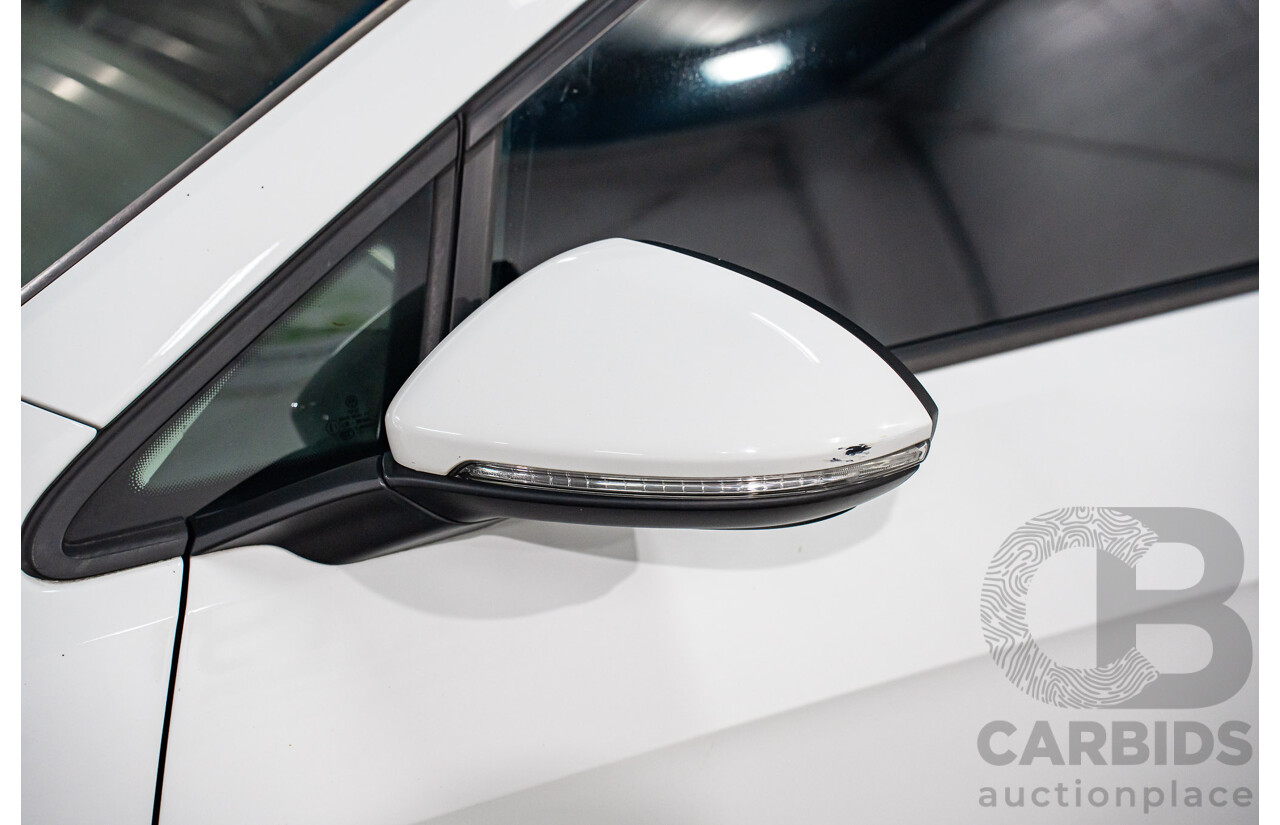 05/2016 Volkswagen Golf 92 TSI (FWD) AU MY16 5d Hatchback Pure White Turbo 1.4L