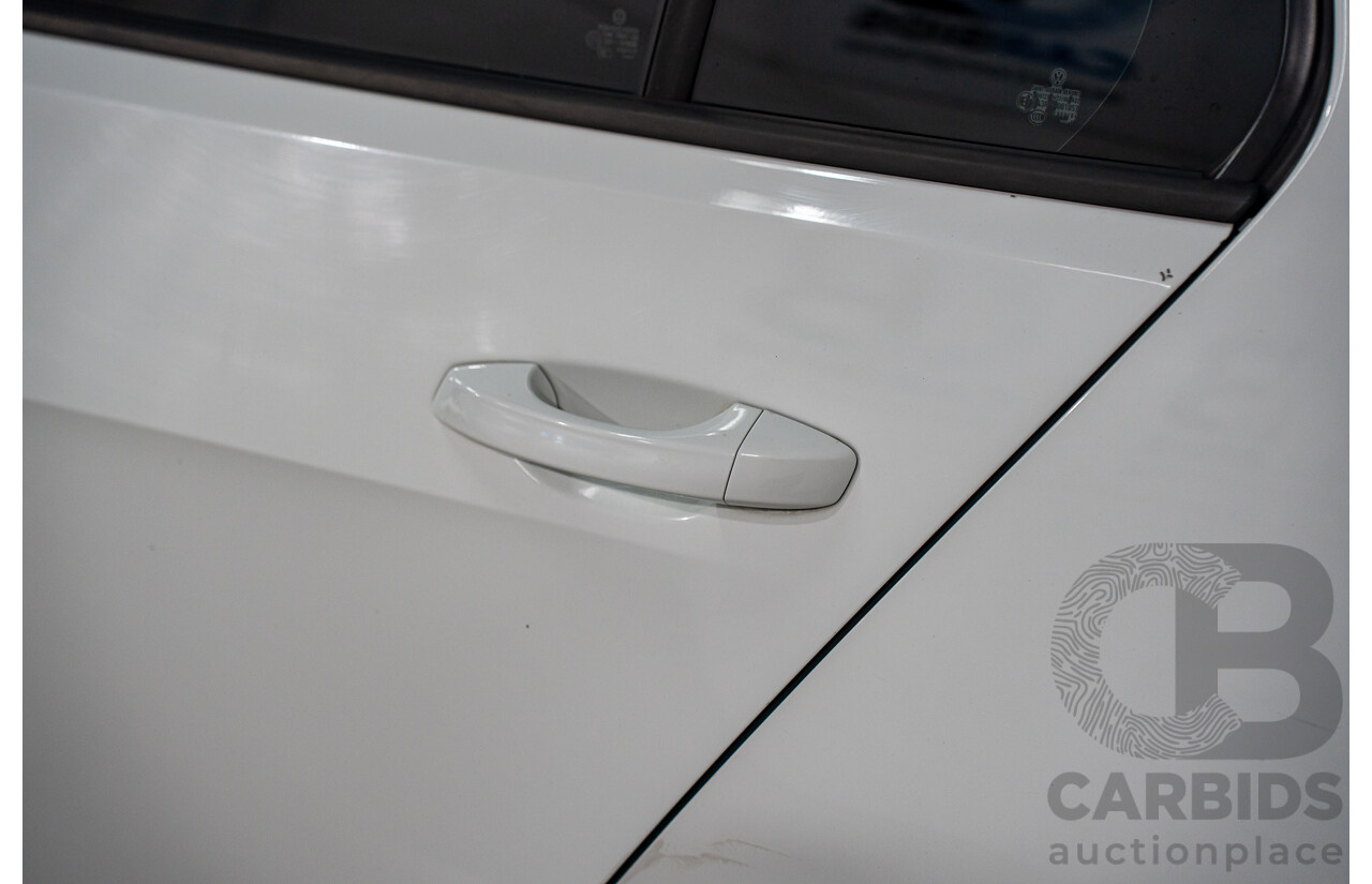 05/2016 Volkswagen Golf 92 TSI (FWD) AU MY16 5d Hatchback Pure White Turbo 1.4L