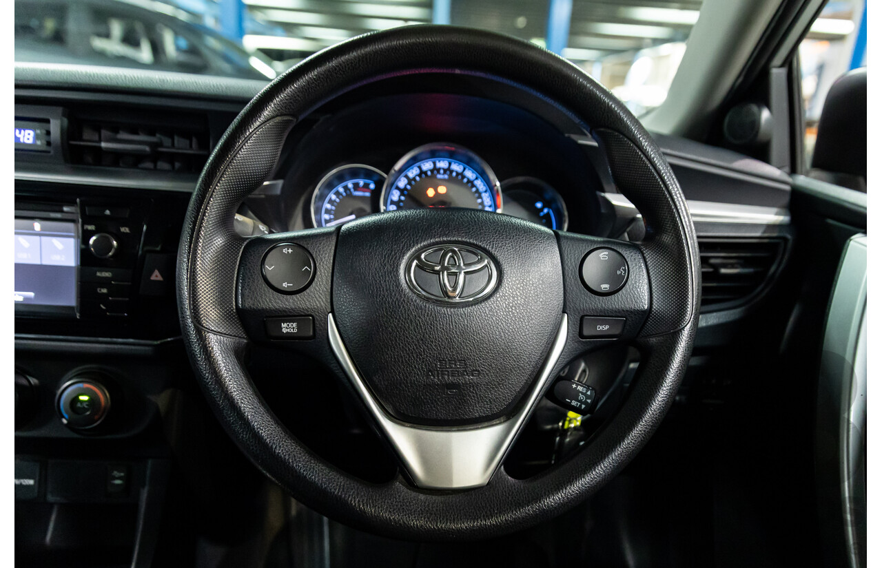 09/2016 Toyota Corolla Ascent (FWD) ZRE172R 4d Sedan Classic Silver Metallic 1.8L