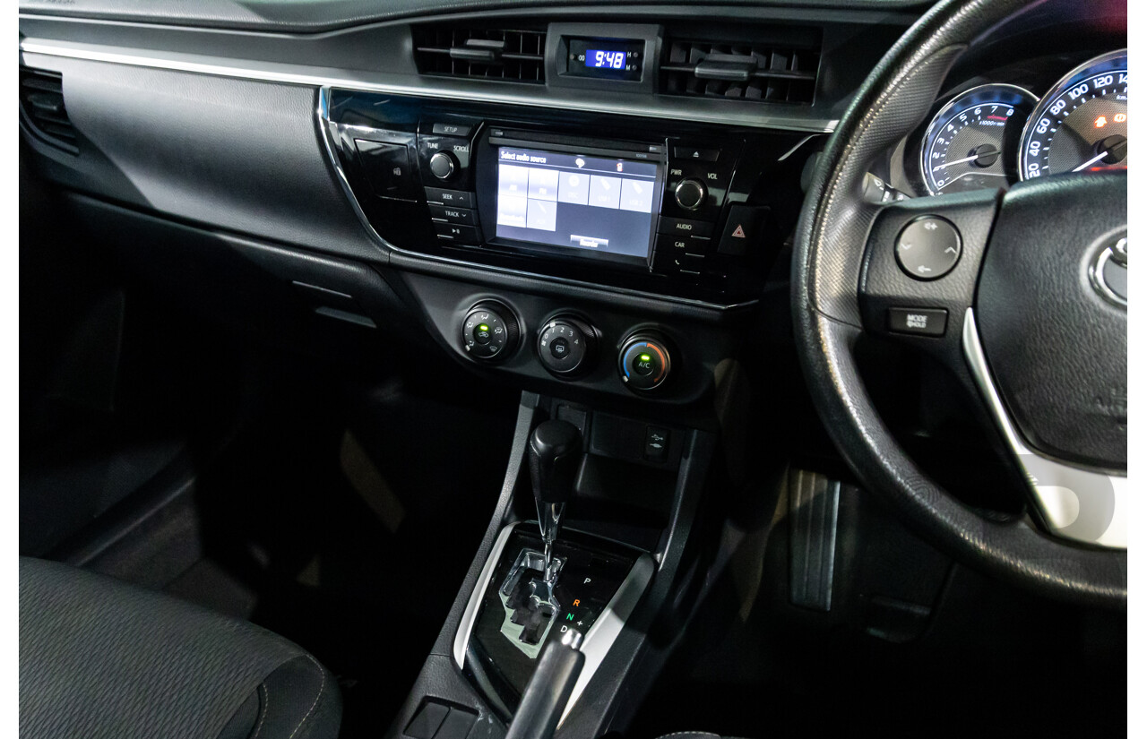 09/2016 Toyota Corolla Ascent (FWD) ZRE172R 4d Sedan Classic Silver Metallic 1.8L