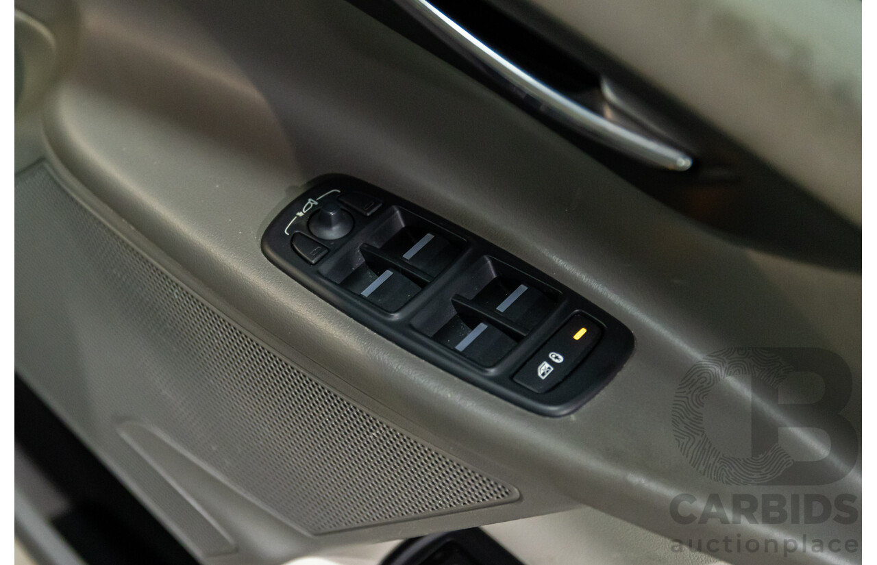 09/2015 Jaguar XE 25t Portfolio (RWD) 4d Sedan Tempest Grey Metallic Turbo 2.0L