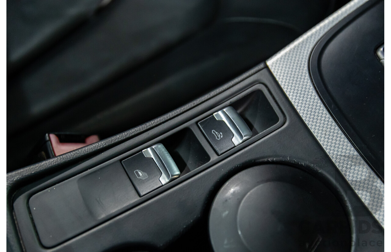 12/2010 Audi A5 2.0 TFSI 8T 2d Cabriolet Ibis White Turbo 2.0L