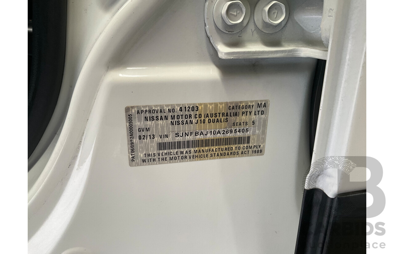 2/2013 Nissan Dualis Ti-L (4x2) J10 MY13 4d Wagon Ivory Pearl 2.0L