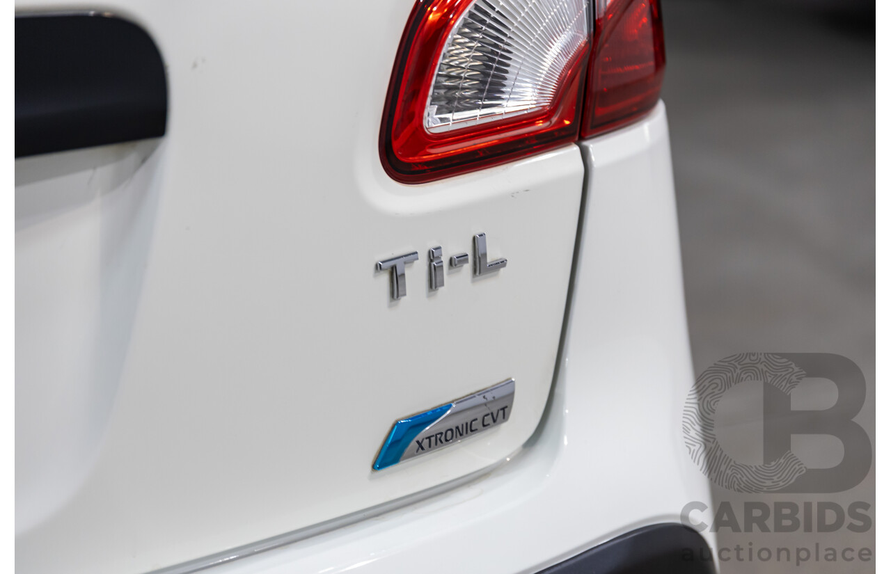 2/2013 Nissan Dualis Ti-L (4x2) J10 MY13 4d Wagon Ivory Pearl 2.0L