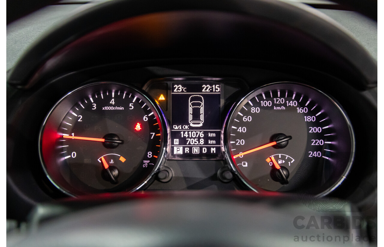 2/2013 Nissan Dualis Ti-L (4x2) J10 MY13 4d Wagon Ivory Pearl 2.0L