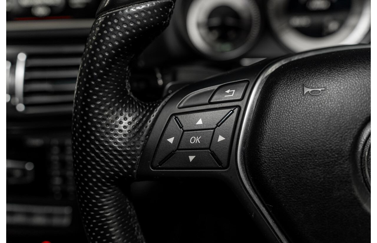 11/2013 Mercedes-Benz E200 Avantgarde BE 212 MY12 4d Sedan Palladium Silver Metallic Turbo 1.8L