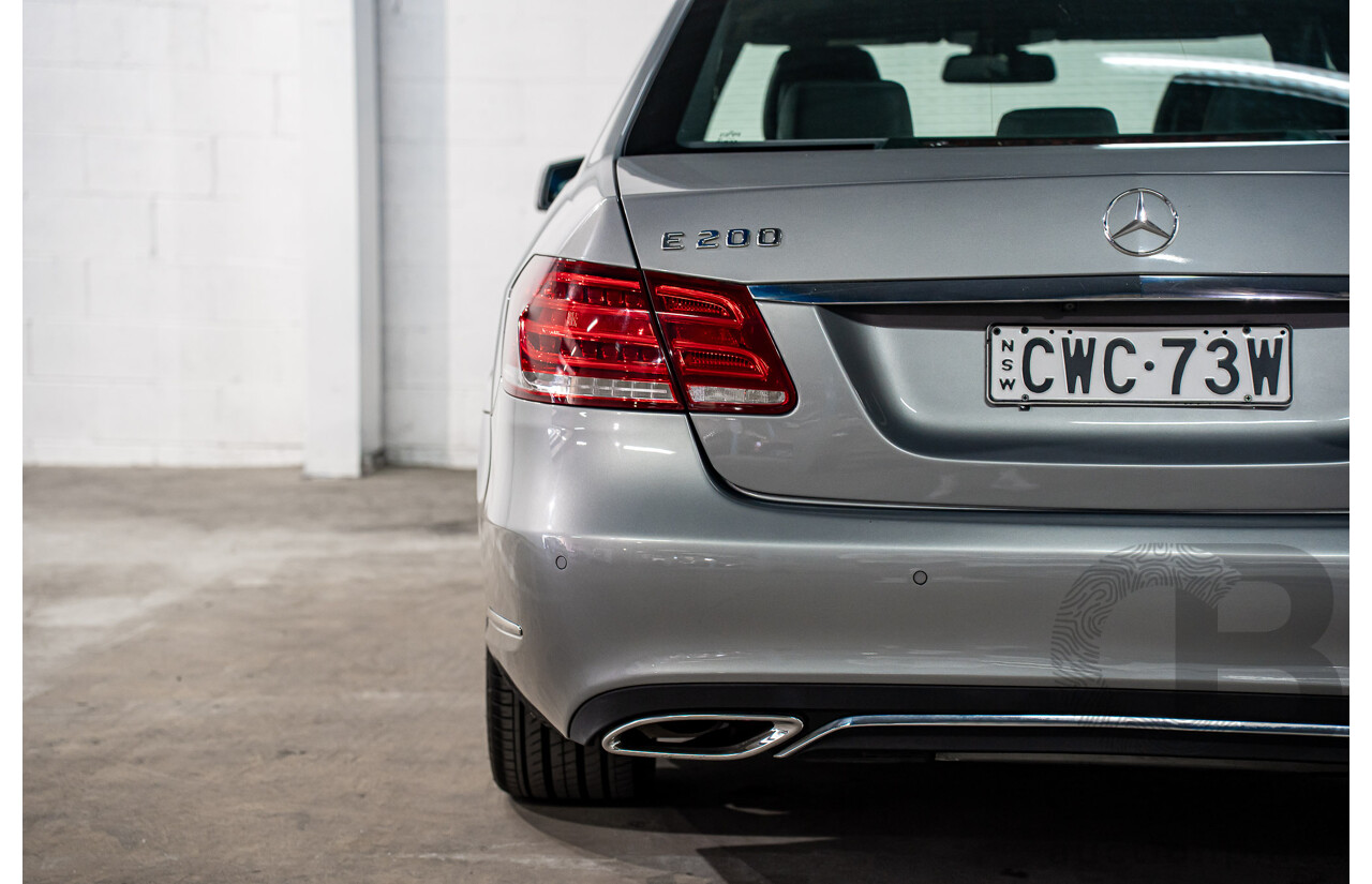 11/2013 Mercedes-Benz E200 Avantgarde BE 212 MY12 4d Sedan Palladium Silver Metallic Turbo 1.8L