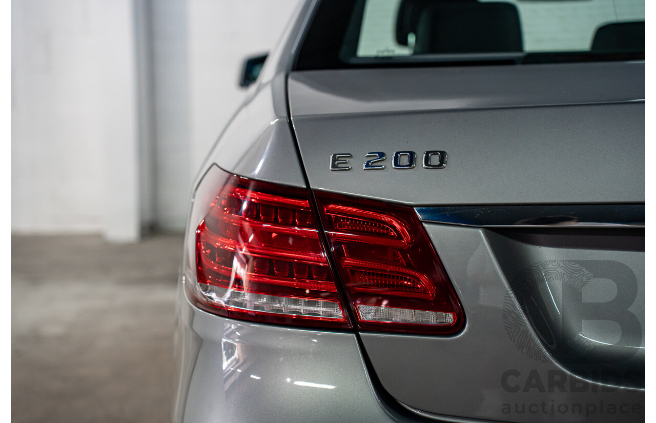 11/2013 Mercedes-Benz E200 Avantgarde BE 212 MY12 4d Sedan Palladium Silver Metallic Turbo 1.8L