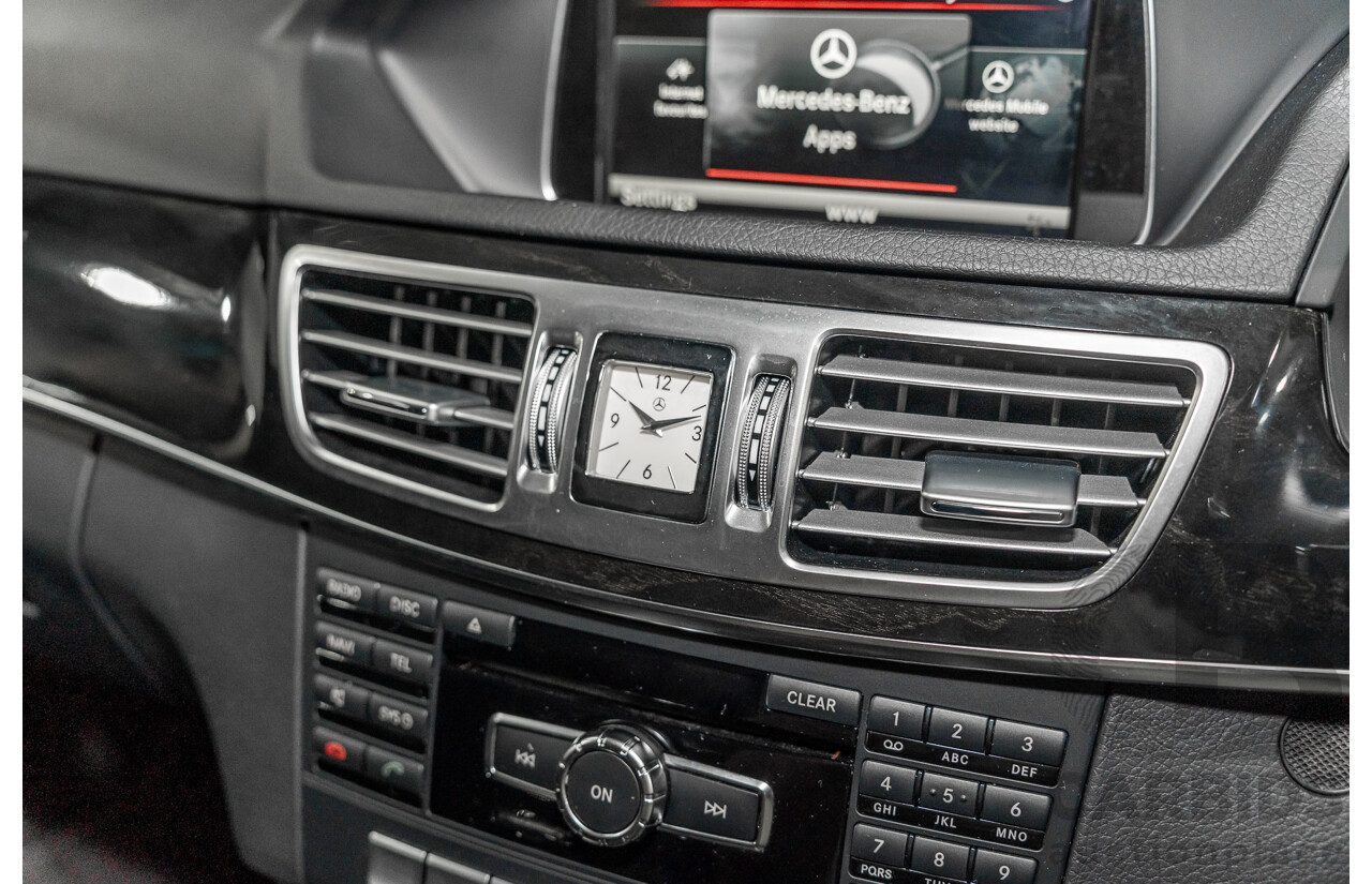 11/2013 Mercedes-Benz E200 Avantgarde BE 212 MY12 4d Sedan Palladium Silver Metallic Turbo 1.8L