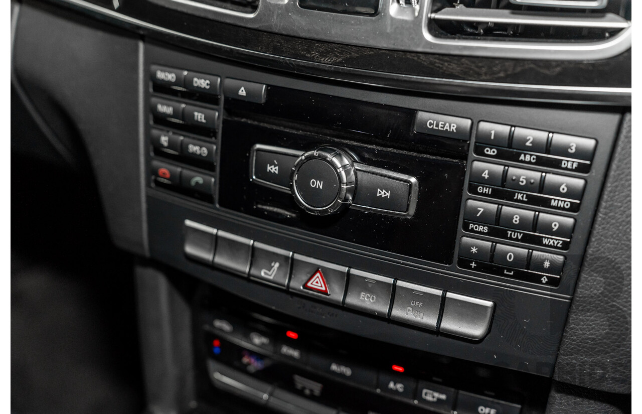 11/2013 Mercedes-Benz E200 Avantgarde BE 212 MY12 4d Sedan Palladium Silver Metallic Turbo 1.8L