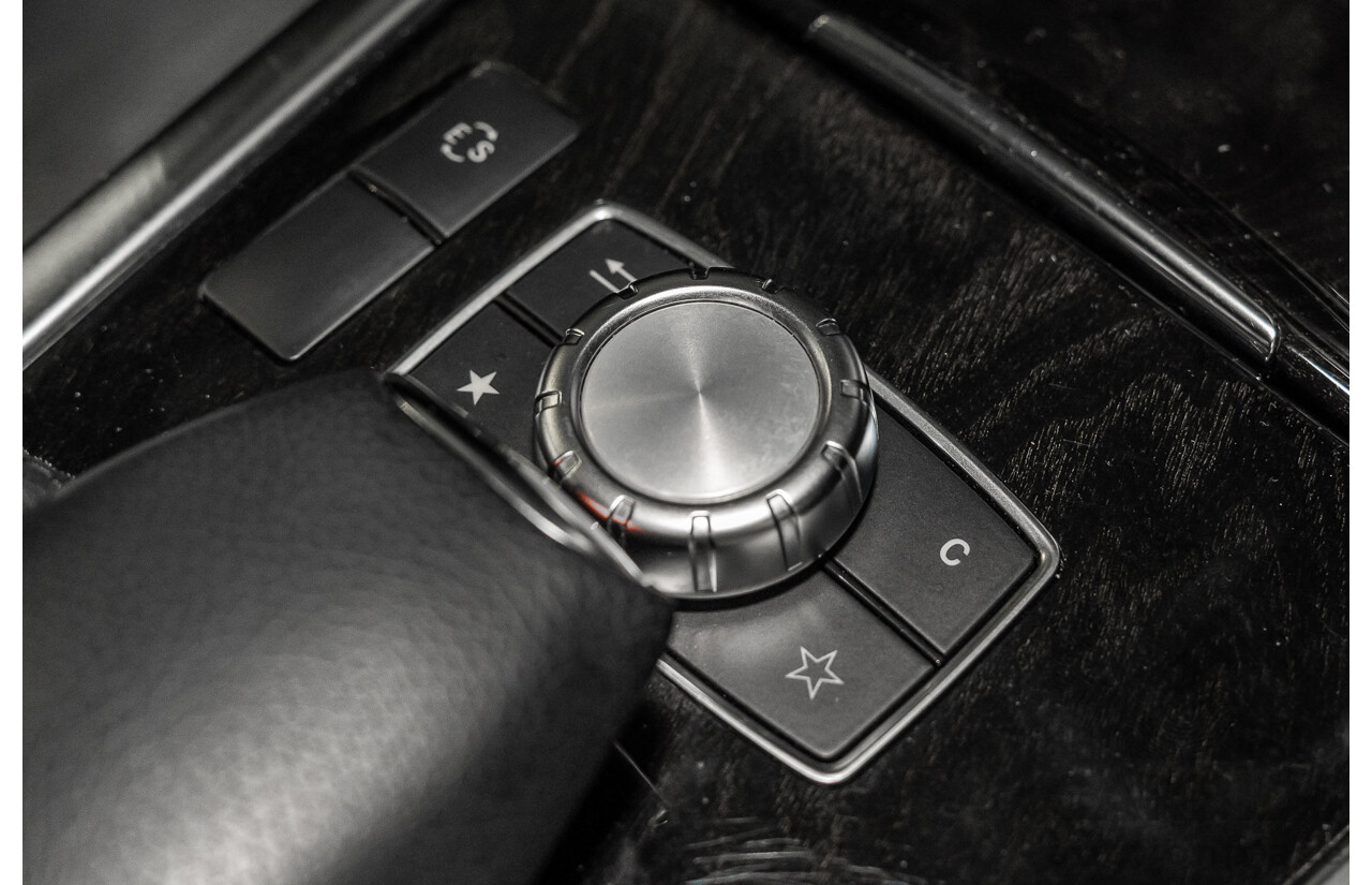 11/2013 Mercedes-Benz E200 Avantgarde BE 212 MY12 4d Sedan Palladium Silver Metallic Turbo 1.8L