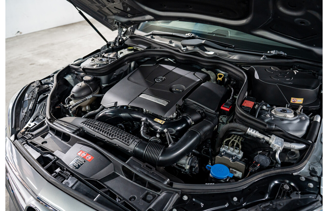 11/2013 Mercedes-Benz E200 Avantgarde BE 212 MY12 4d Sedan Palladium Silver Metallic Turbo 1.8L