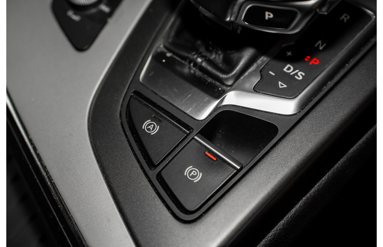 11/2017 Audi Q7 3.0 TDI Quattro (160kW AWD) 4M MY18 4d Wagon Orca Black Metallic Turbo Diesel V6 3.0L