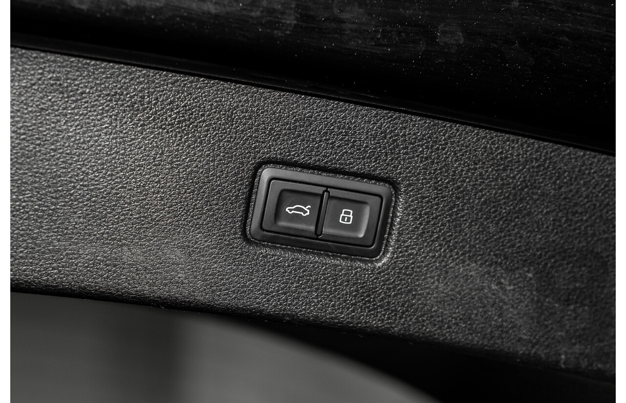 11/2017 Audi Q7 3.0 TDI Quattro (160kW AWD) 4M MY18 4d Wagon Orca Black Metallic Turbo Diesel V6 3.0L