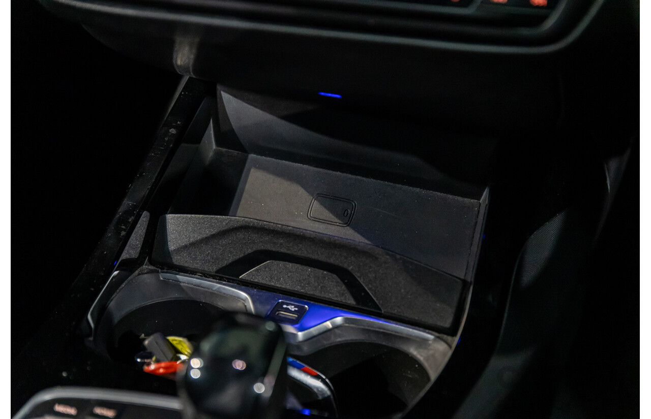 07/2021 Bmw 118i M Sport (FWD) F40 5d Hatchback Alpine White Turbo 1.5L