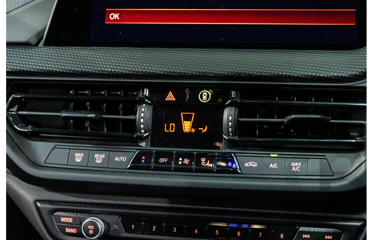 07/2021 Bmw 118i M Sport (FWD) F40 5d Hatchback Alpine White Turbo 1.5L